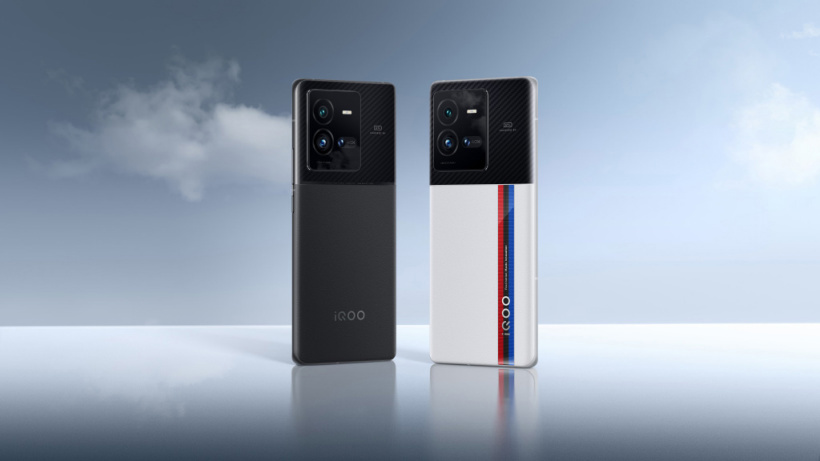 iQOO 10 系列系列预热:3930mm² 大面积 VC 均热板,顶部温度最高降低 2℃