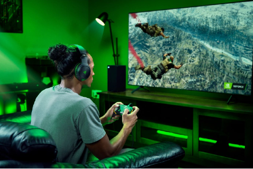 30小时超长续航，雷蛇噬魂鲨极速版 Xbox 耳机值得期待
